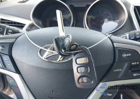 2013 Hyundai Veloster Base W/Black z USA, uszkodzony, nr VIN KMHTC6AD6DU125295